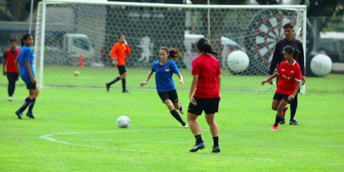 Canadian International School Singapore, secondary schools in Singapore, sports, football, student achievement, national team 